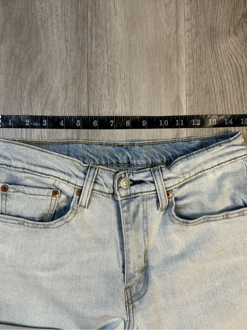 Levi’s 511 Men’s Slim Fit Light Wash Blue Stretch Denim Jeans 31x30